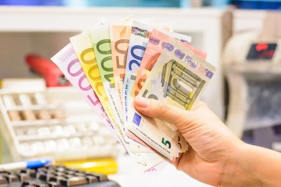 Conto corrente: quali sono gli elementi da valutare prima di aprirne uno?